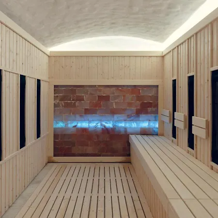 Fenyoharaszt Kastelyszallo Hotell 4*