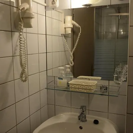 Fenyoharaszt Kastelyszallo Hotel