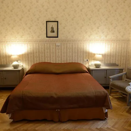Hotell Fenyoharaszt Kastelyszallo